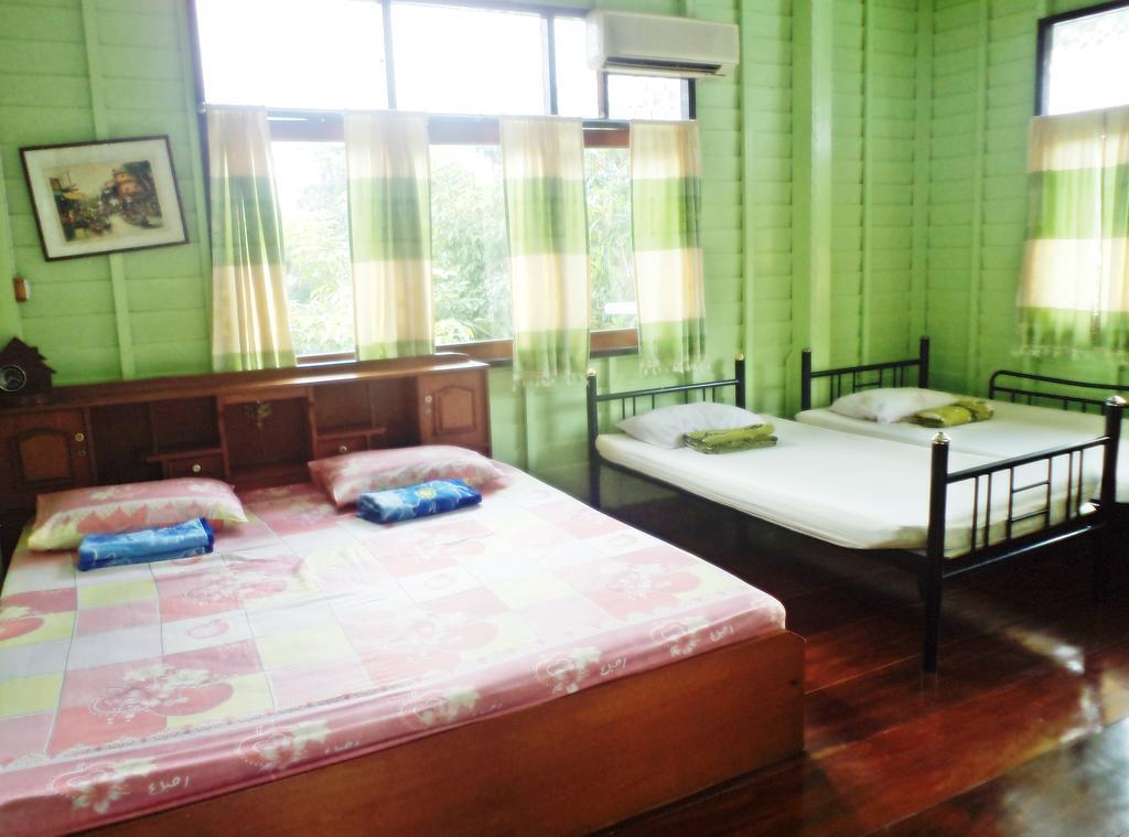 Nr Homestay Ампхава Номер фото