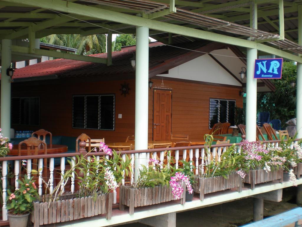 Nr Homestay Ампхава Номер фото
