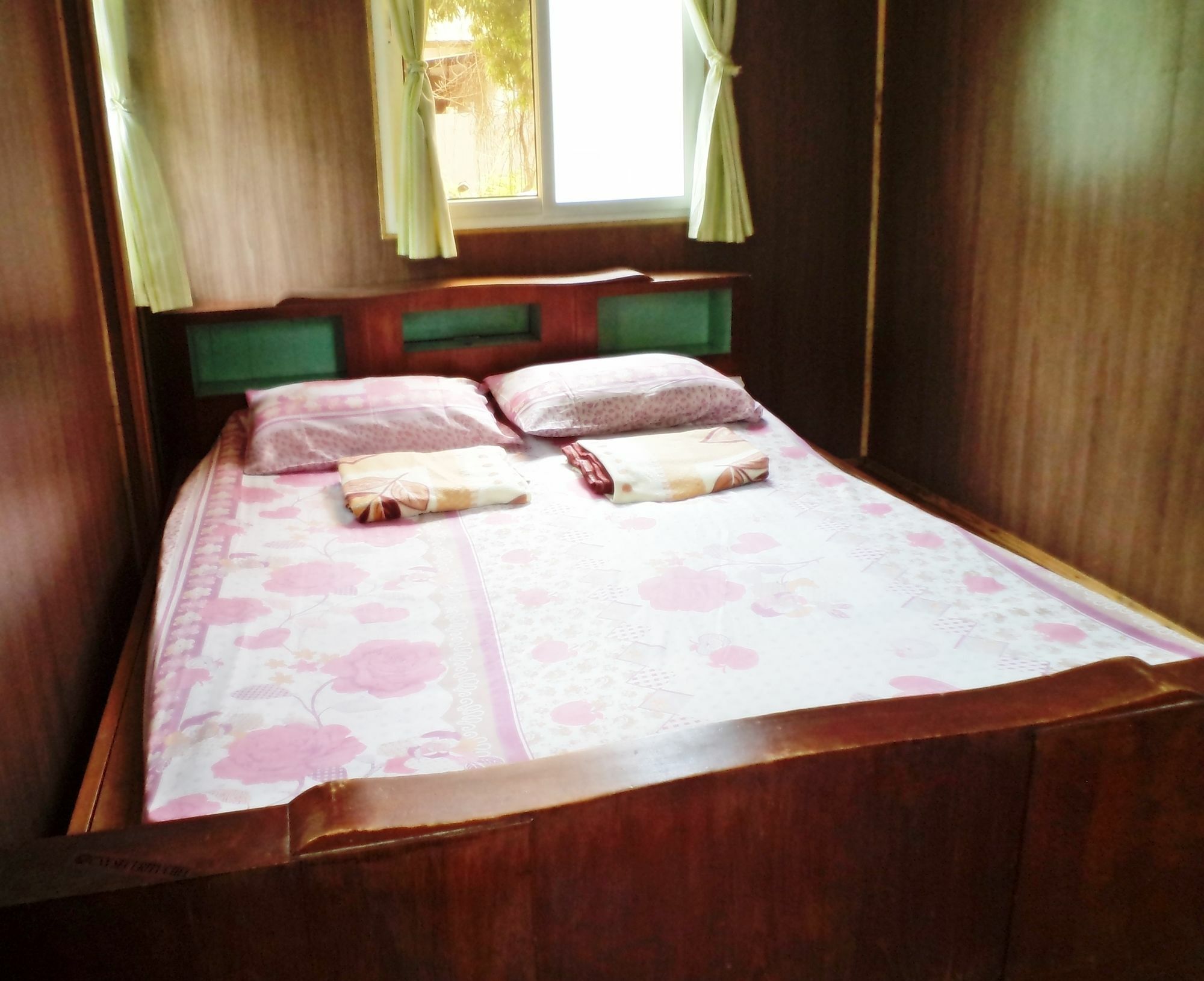 Nr Homestay Ампхава Экстерьер фото