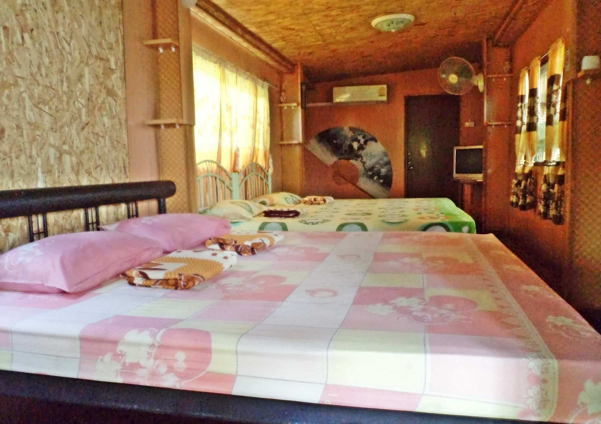 Nr Homestay Ампхава Экстерьер фото